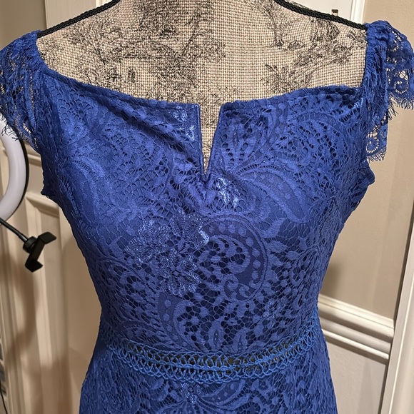 ALLANDWELL Women's Elegant Short Sleeve Floral Lace
Cocktail Dress RoyalBlue new - Picture 3 of 8